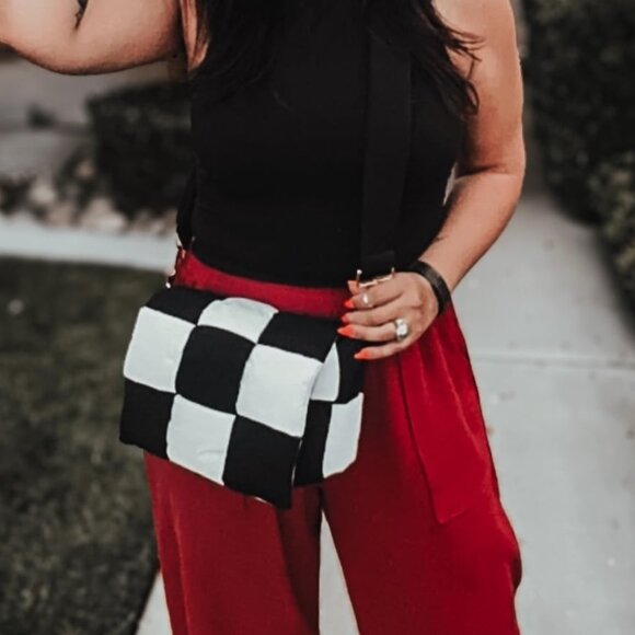 Neiman Marcus Woven Quilted Checkered Crossbody Purse - Picture 3 of 6